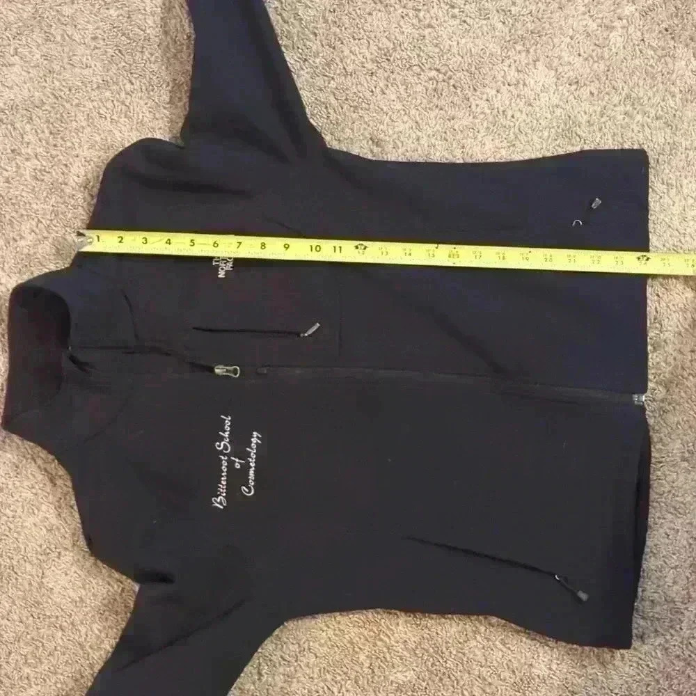 The North Face, black jacket, large - Picture 9 of 9